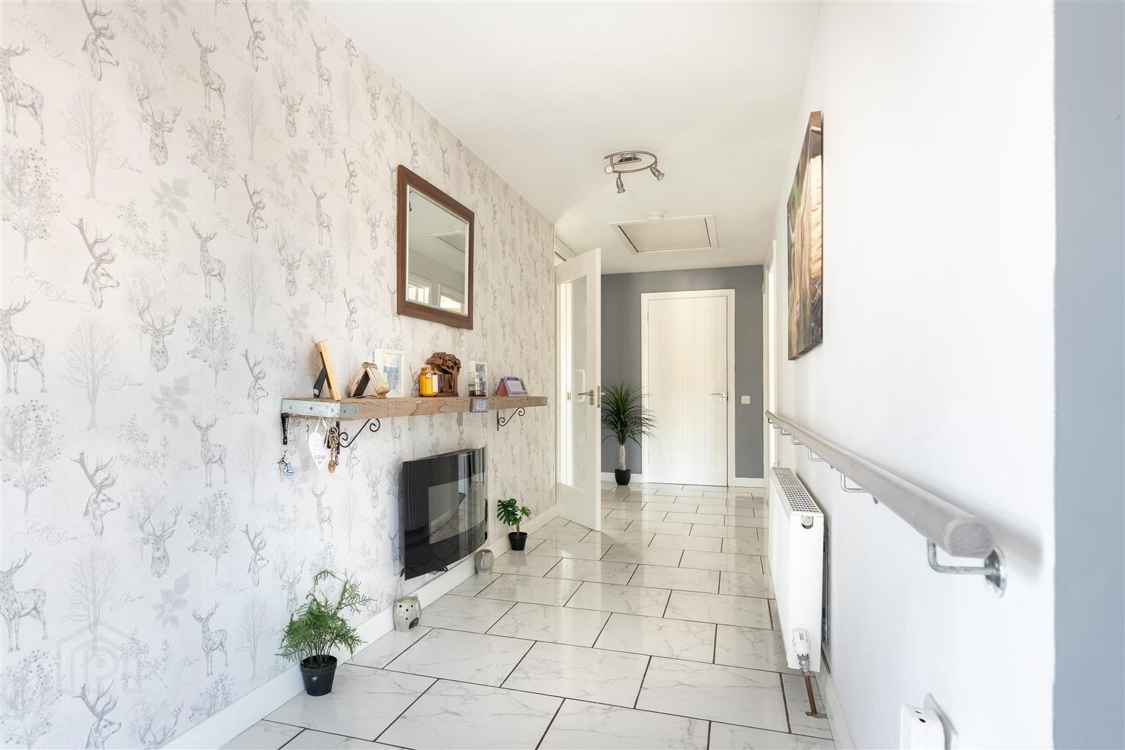 168 Glen Road 5 of 37