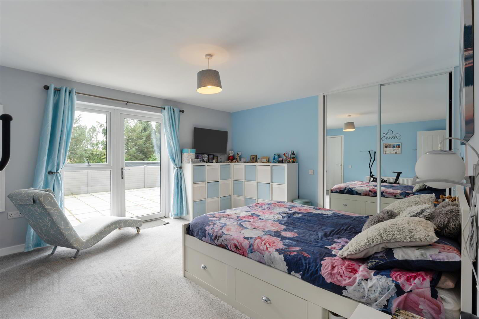 168 Glen Road 14 of 37