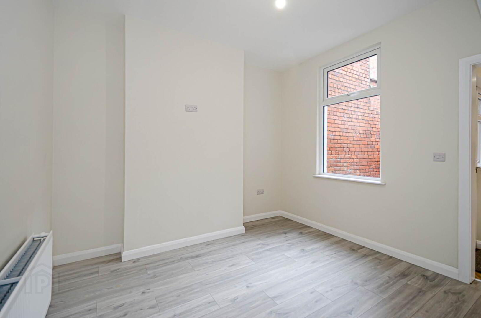 11 Rochester Street 14 of 49