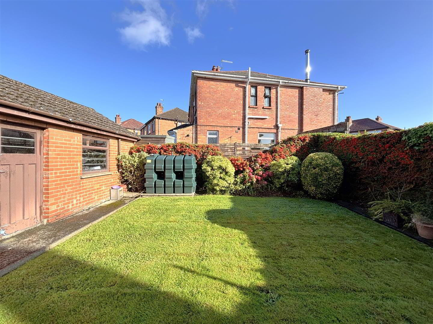15 Sunningdale Park 32 of 34