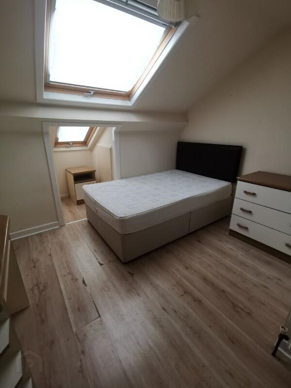 73 Tates Avenue 11 of 14
