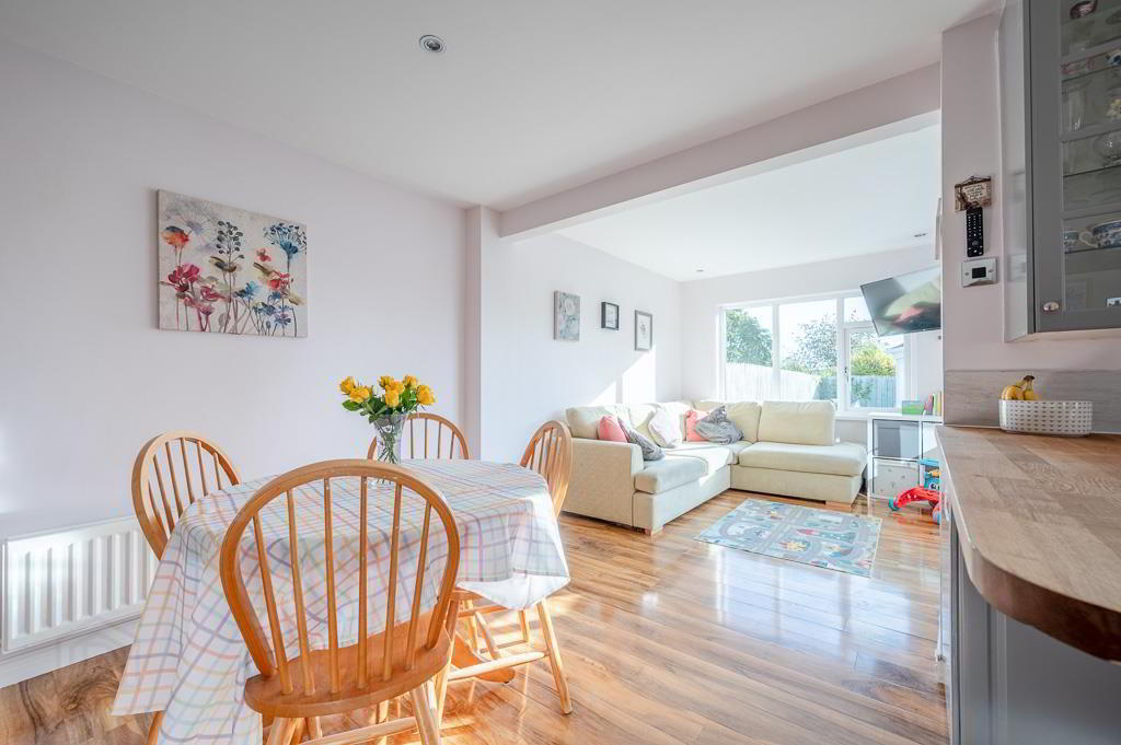 14 Ballymacormick Drive 7 of 20