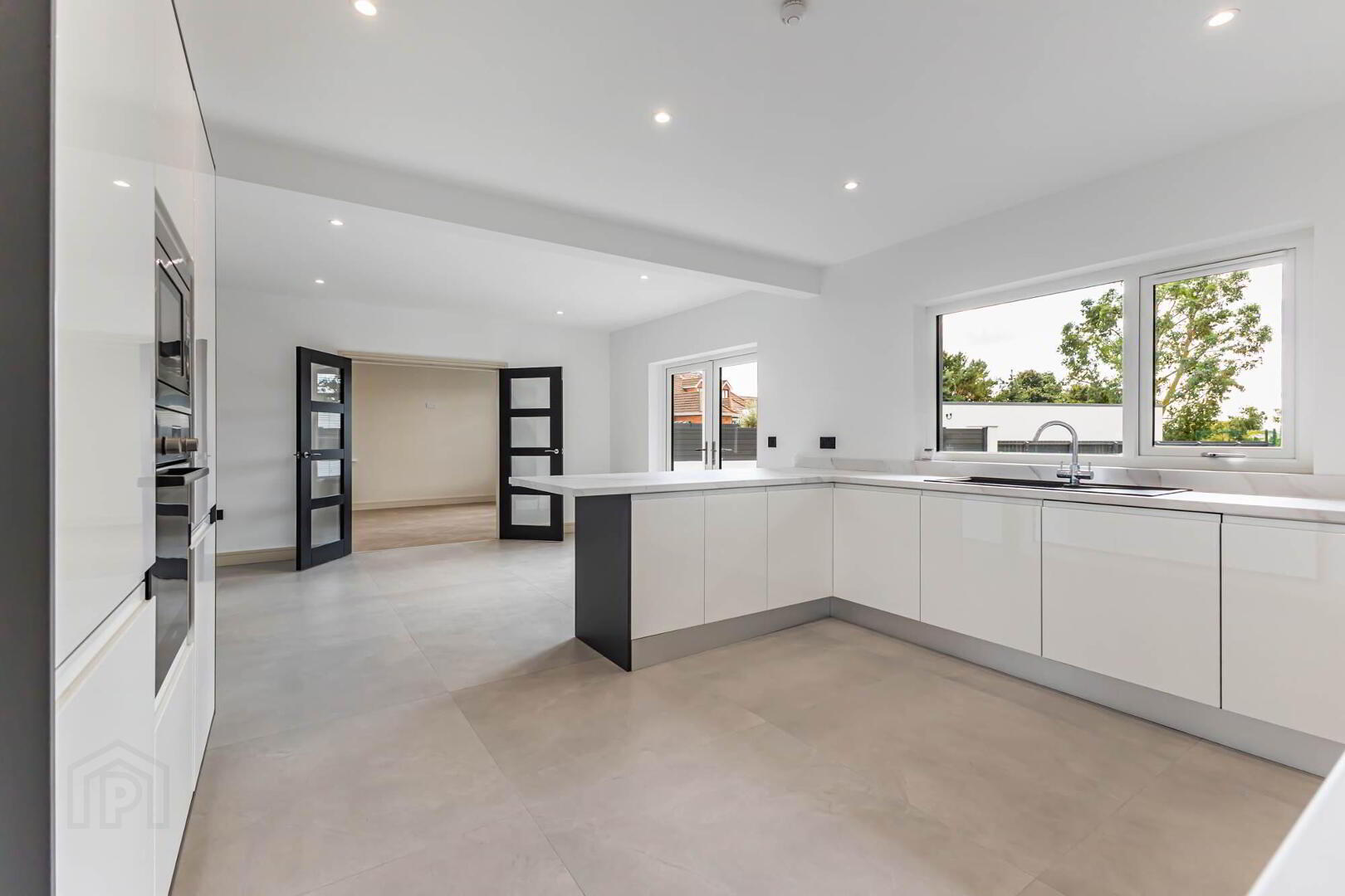 109 Antrim Road 11 of 31