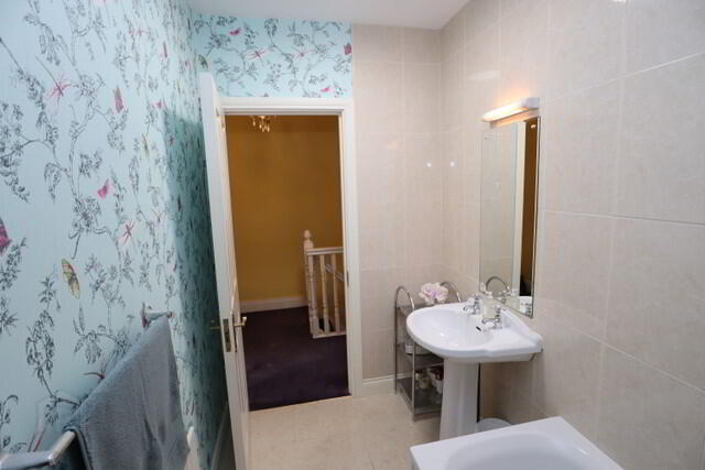 4 Cairnes Court 19 of 20