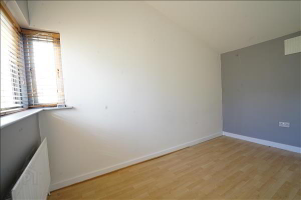 Mount Sion Crescent 9 of 11