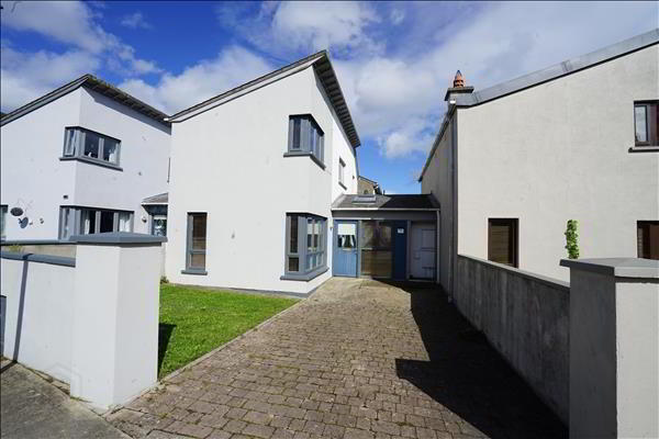 Mount Sion Crescent 1 of 11