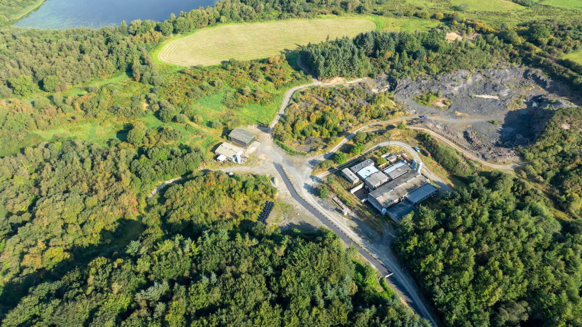 Pig Unit & Quarry Facility 4 of 8