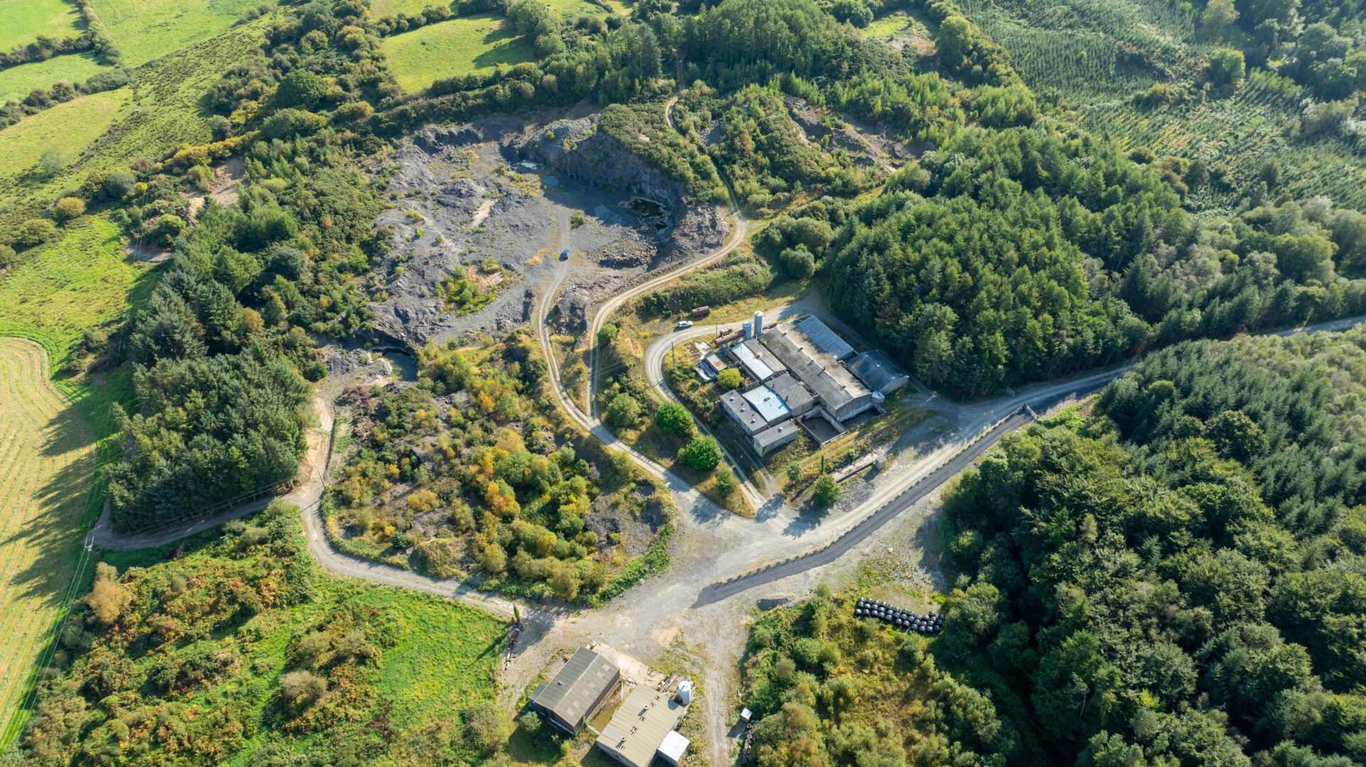 Pig Unit & Quarry Facility 5 of 8