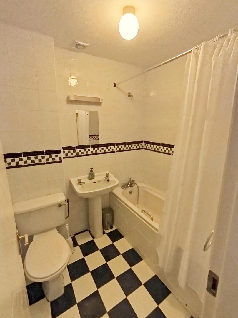 Apartment 22 Clonmacken Court 11 of 13