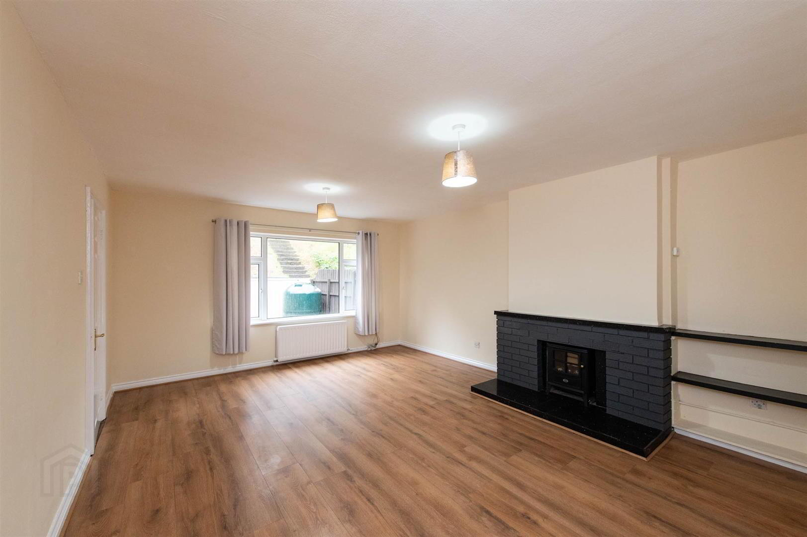 133 Saul Street 3 of 23