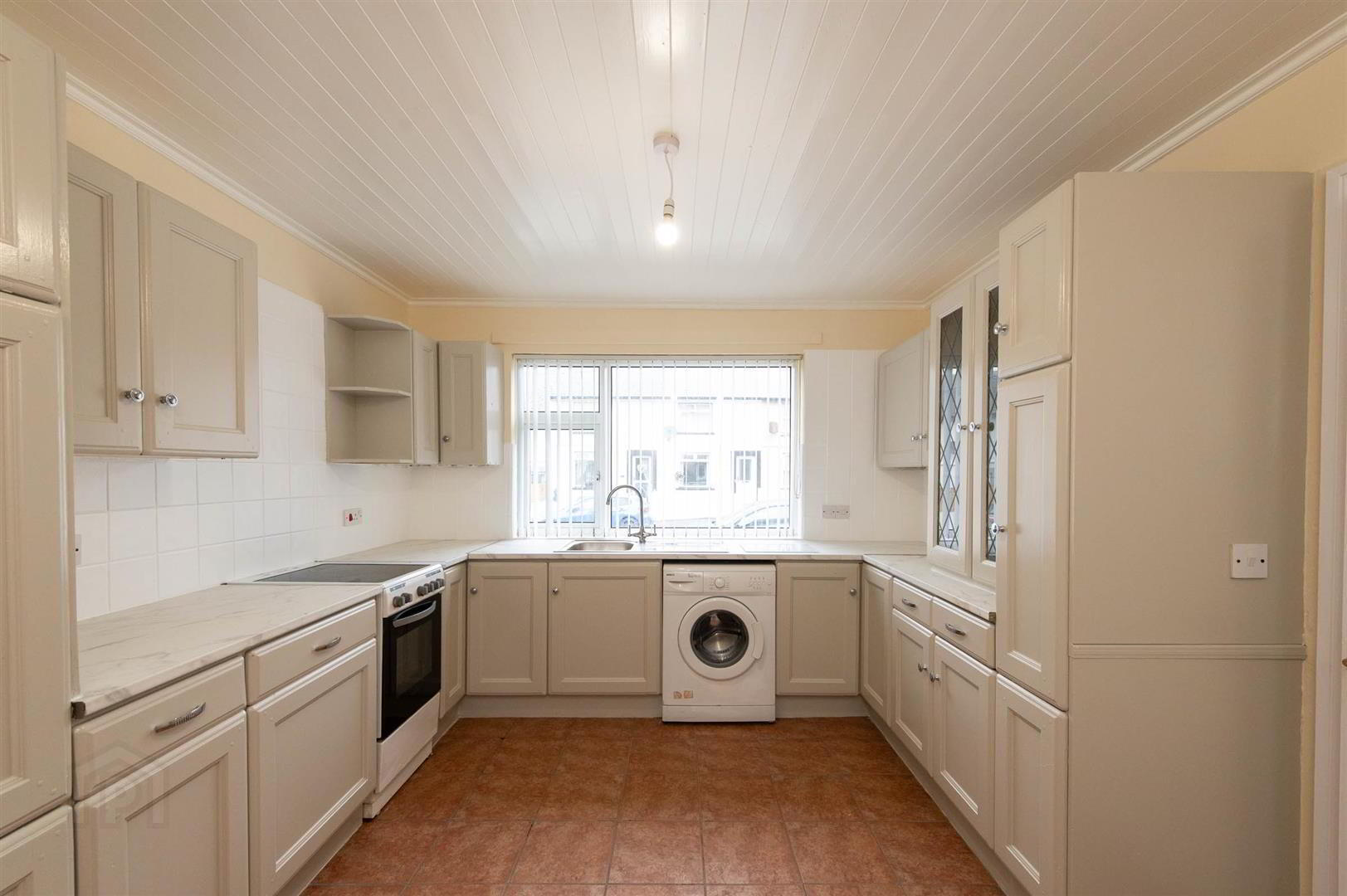133 Saul Street 8 of 23