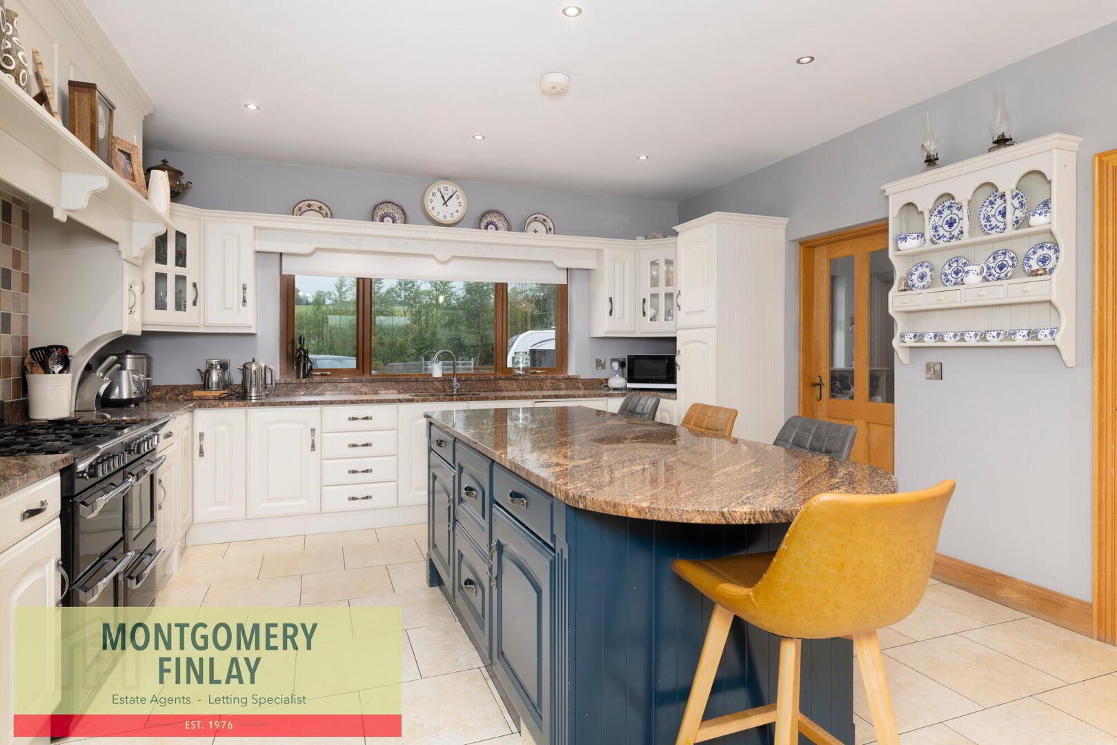 45 Pettigo Road 14 of 40