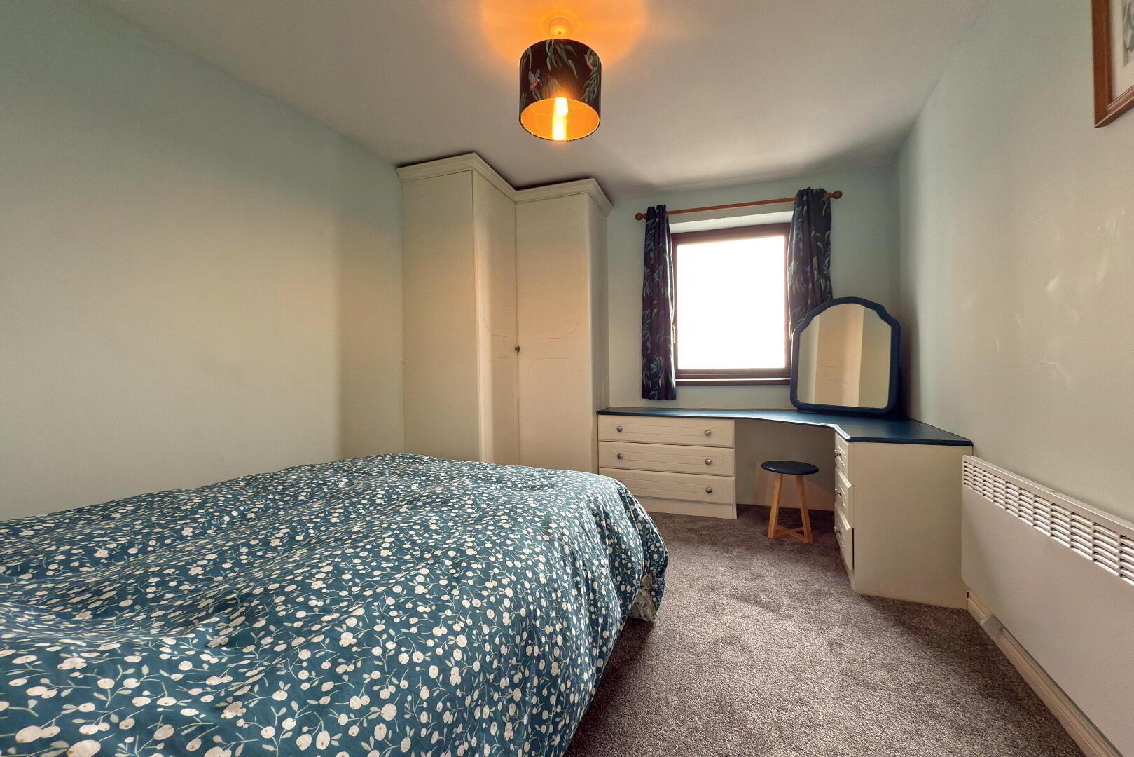 8 Lansdowne Manor, 2 Lansdowne Crescent 11 of 16