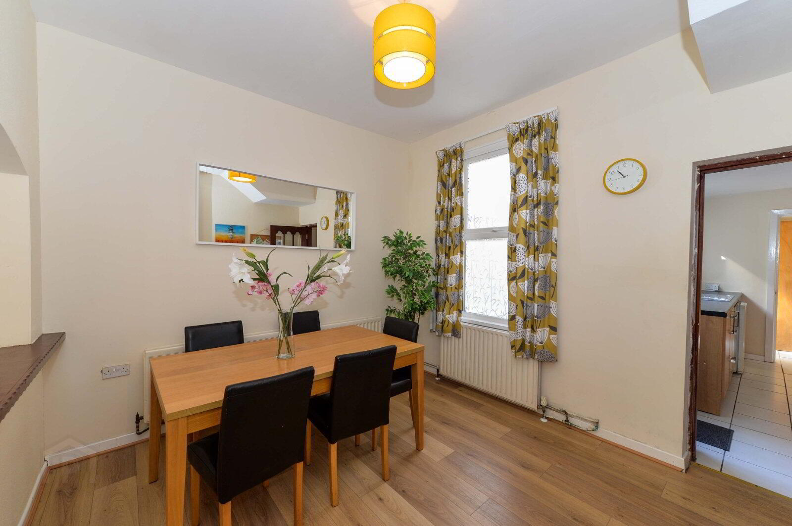 69 Haypark Avenue 5 of 13