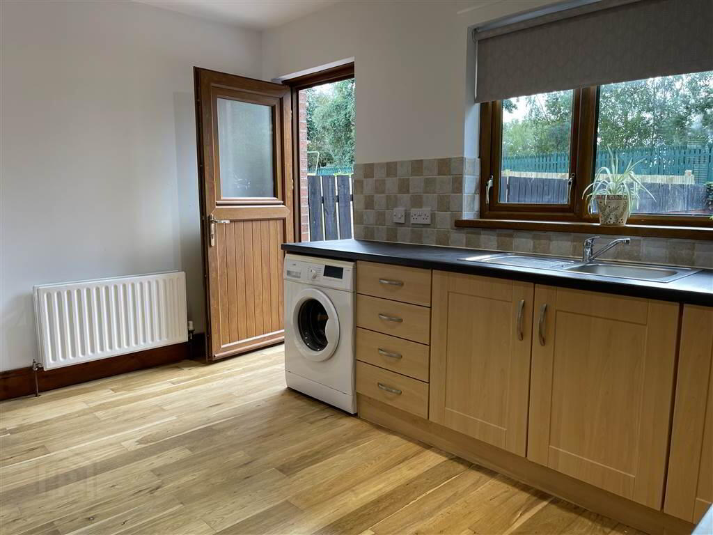 95 St James Road 8 of 19