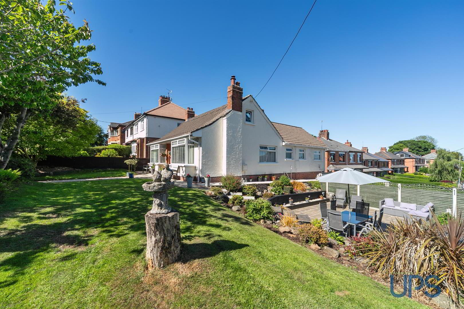 73 Upper Dunmurry Lane 2 of 38