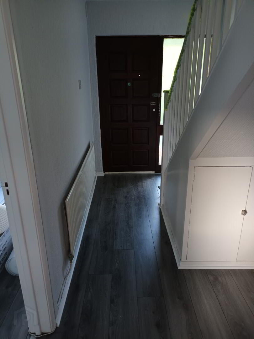 30 Model Avenue 5 of 6