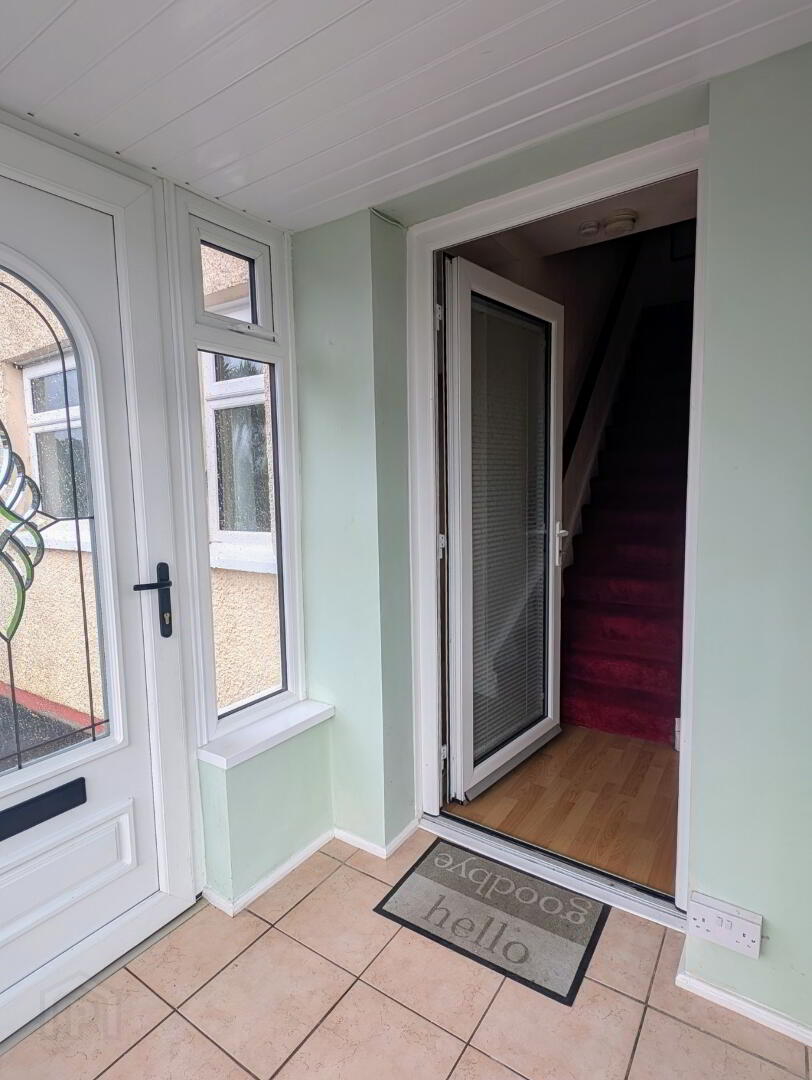 43 Priestland Road 2 of 25