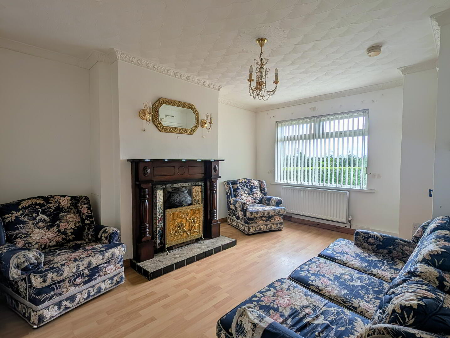 43 Priestland Road 6 of 25