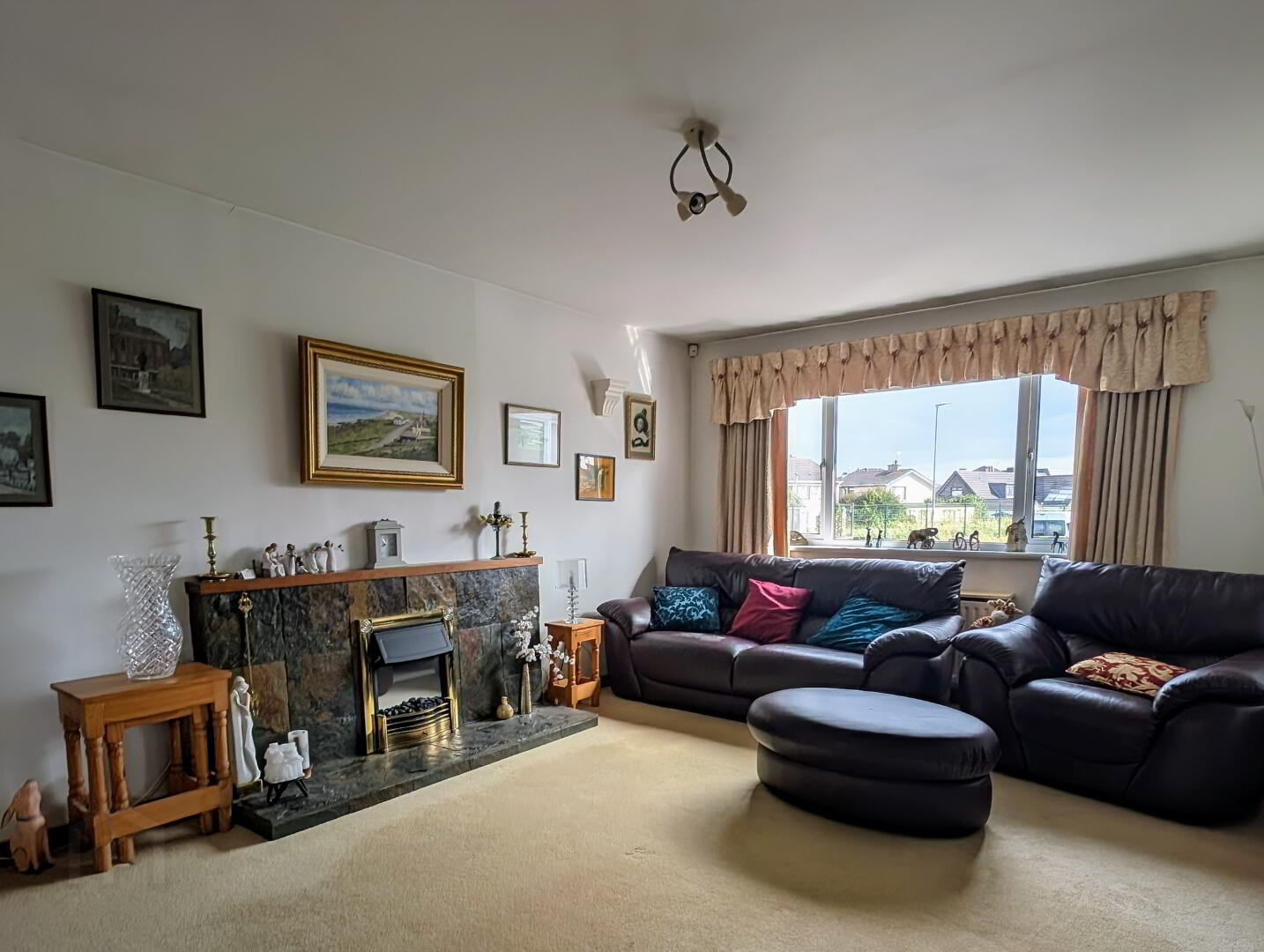 9 Freehall Road 5 of 28