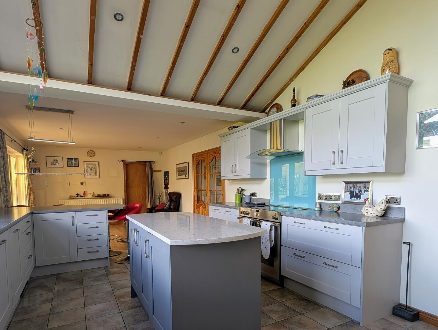 9 Freehall Road 9 of 28