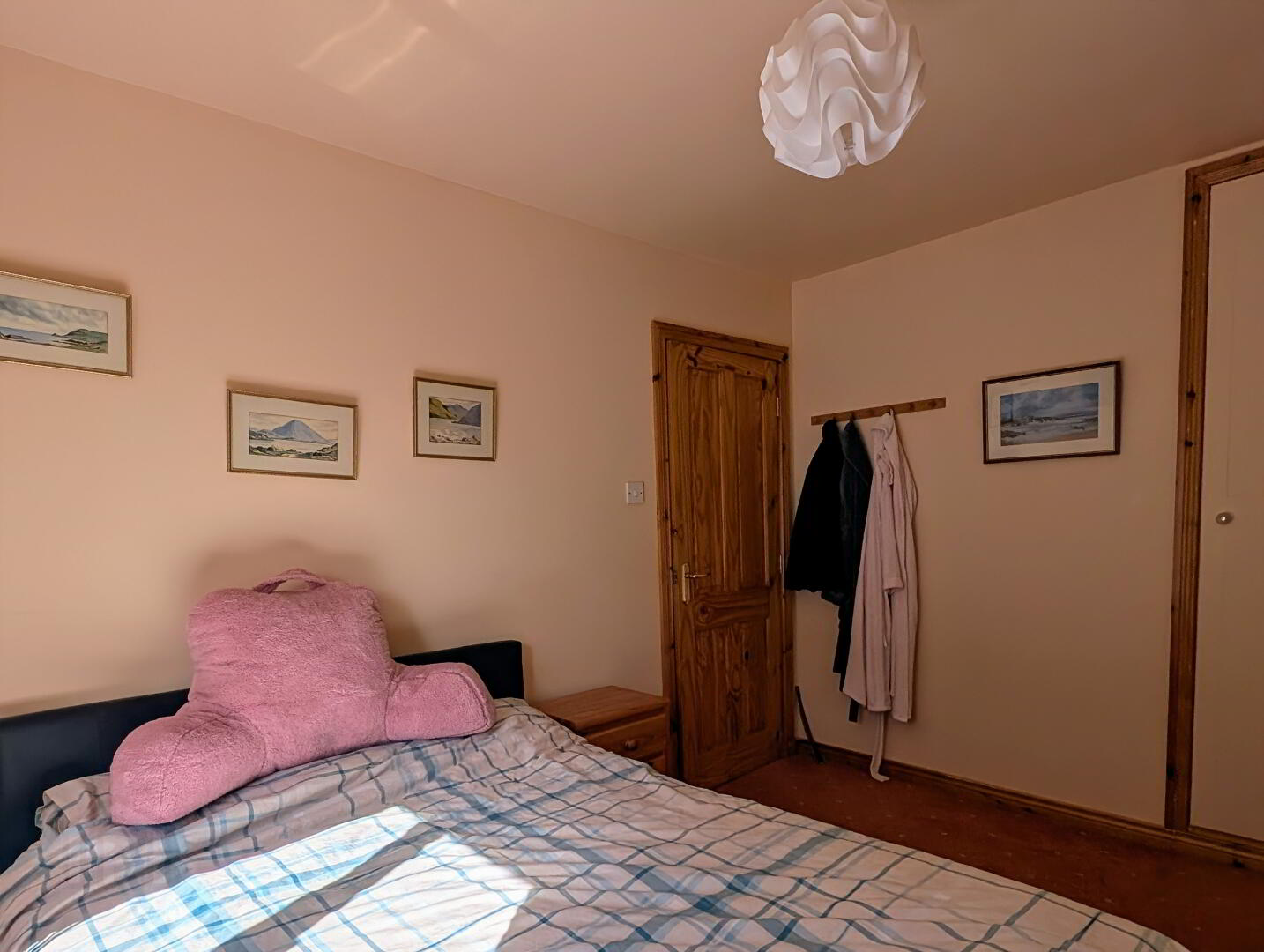9 Freehall Road 21 of 28