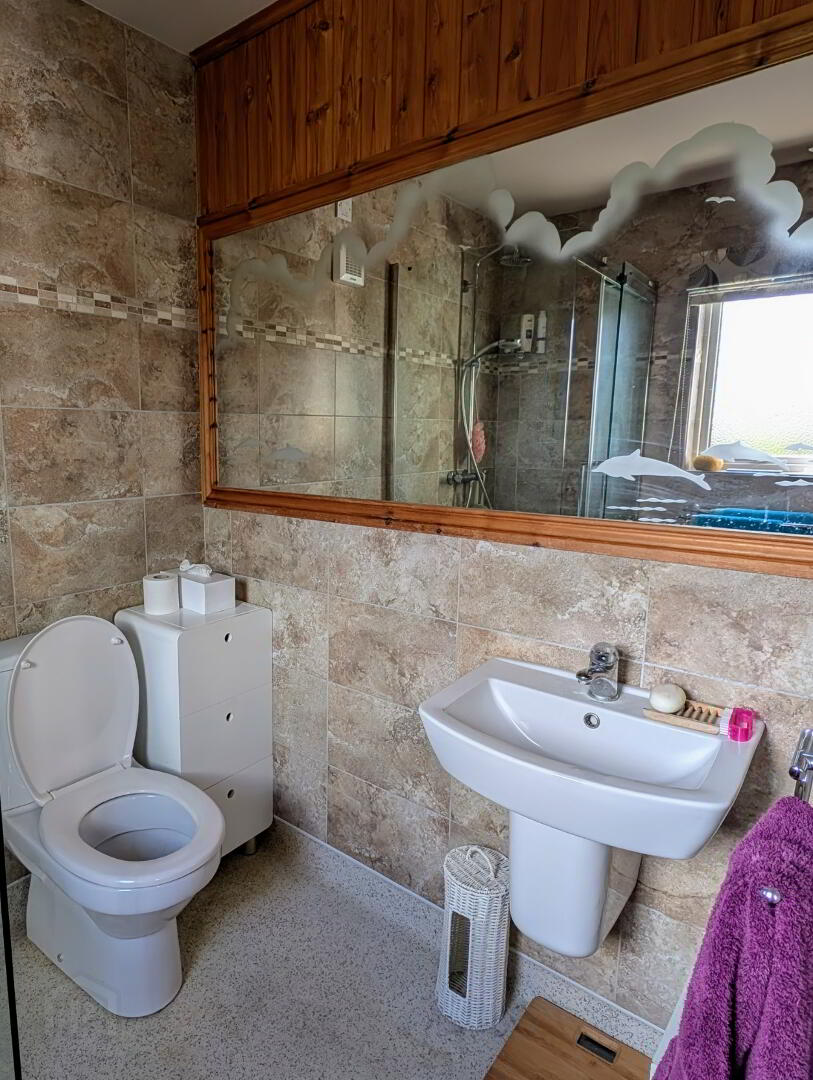 9 Freehall Road 19 of 28