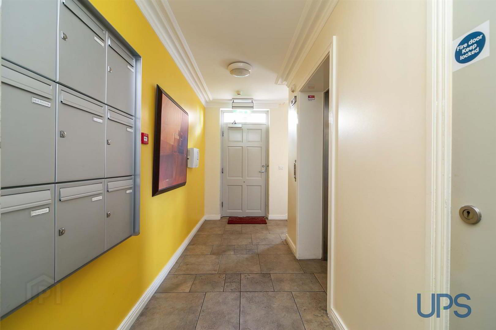 Apt 7 Kinlough House, 2a Stockmans Avenue 4 of 29