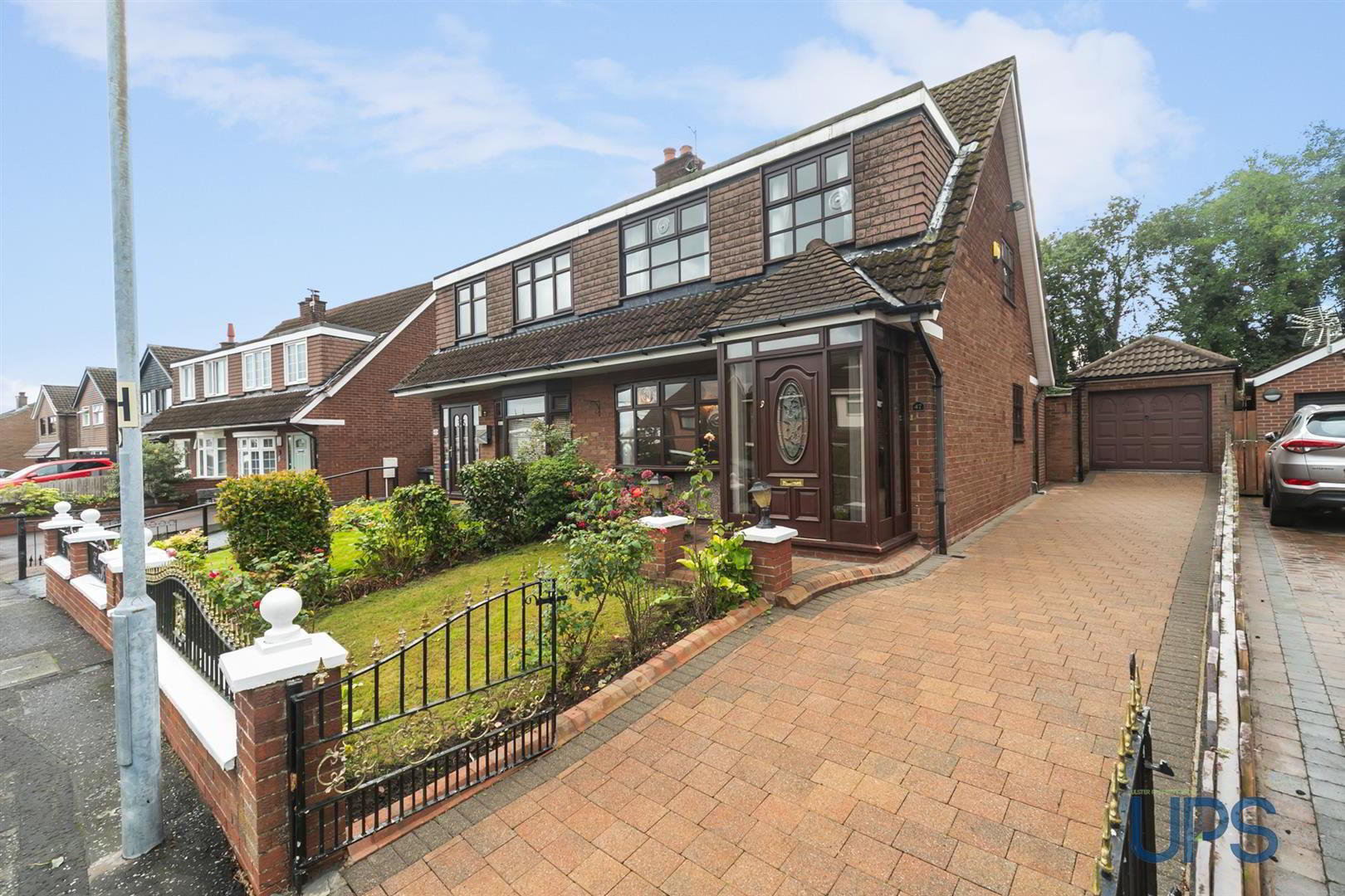 47 Orchardville Gardens 1 of 36