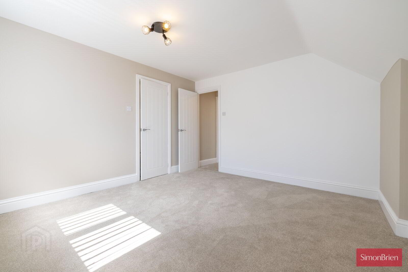 27 Fernbank Road 28 of 35