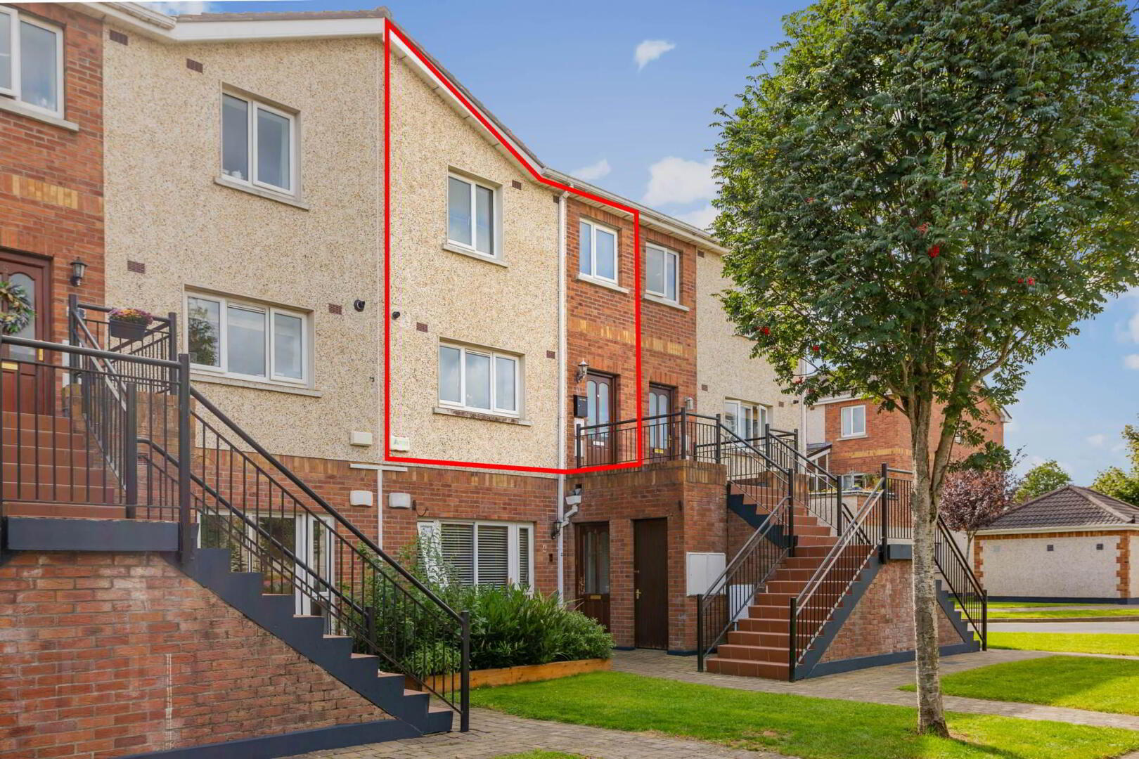 3 Carrigmore Way 1 of 25