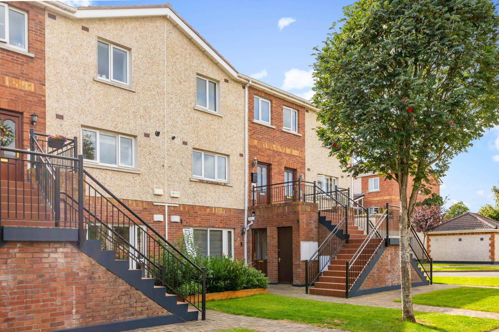 3 Carrigmore Way 2 of 25
