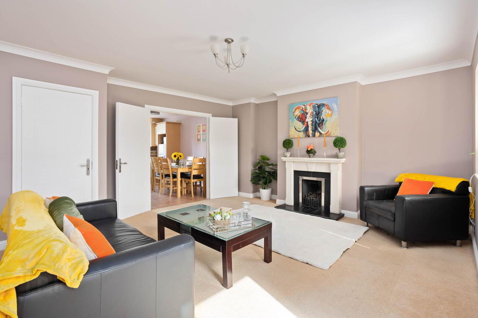 3 Carrigmore Way 8 of 25