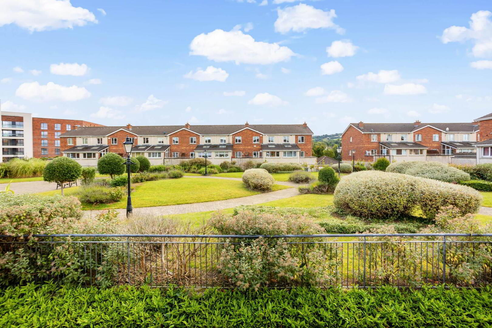 3 Carrigmore Way 11 of 25