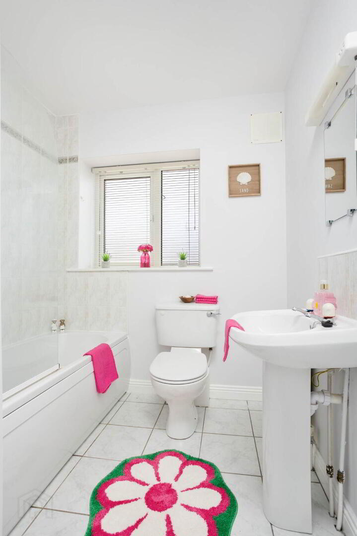 3 Carrigmore Way 21 of 25