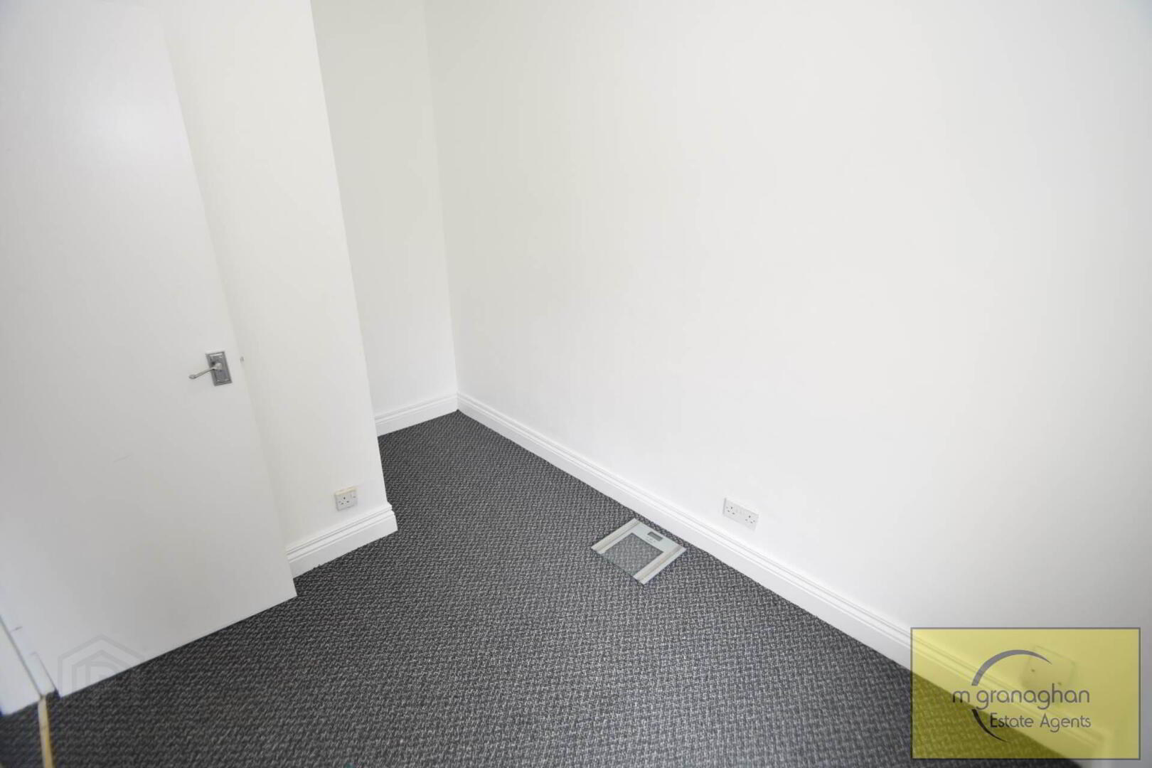 96 Upper Dunmurry Lane 12 of 15
