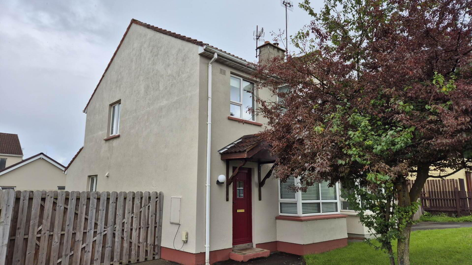 30 Whitethorn Grove 3 of 23