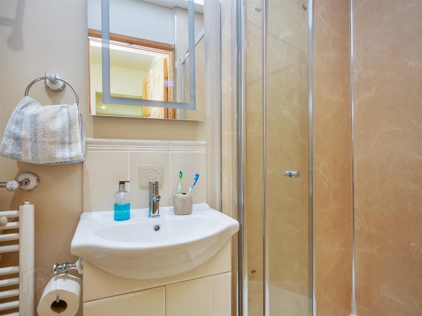 30 Beechgrove Avenue 14 of 30