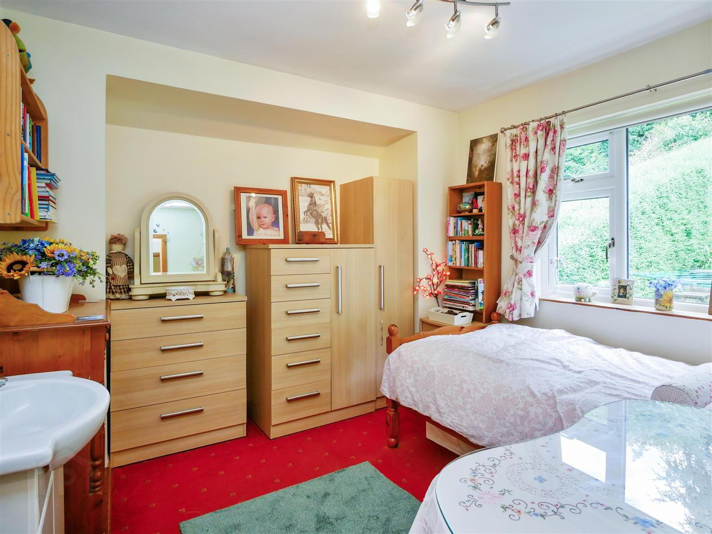 30 Beechgrove Avenue 18 of 30