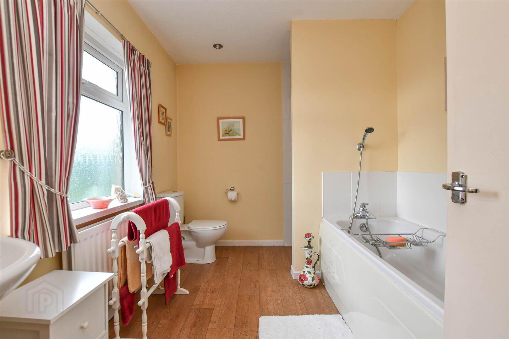 118 Comber Road 26 of 36