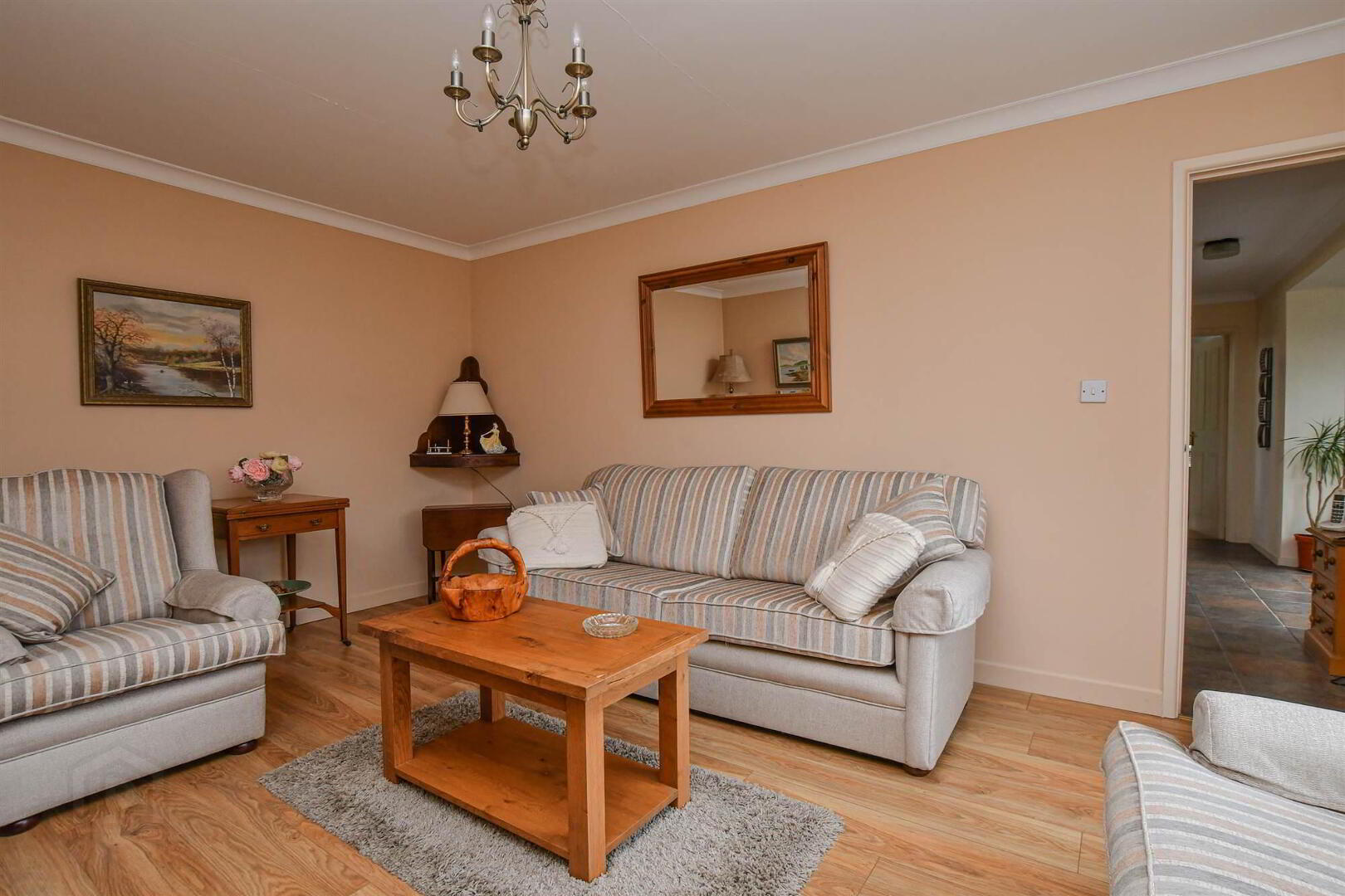 118 Comber Road 8 of 36