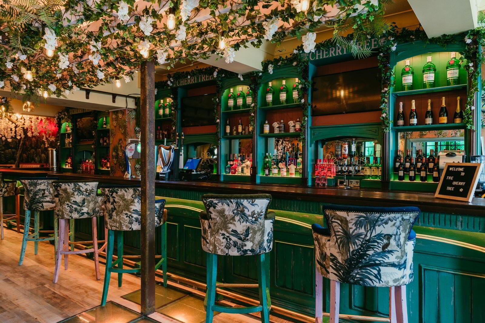 The Cherry Tree Bar, 21 Molesworth St 3 of 9