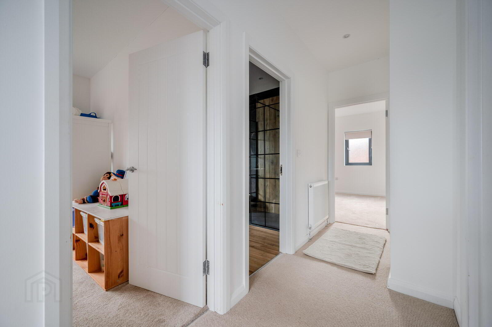 10a Meadow Park 22 of 36