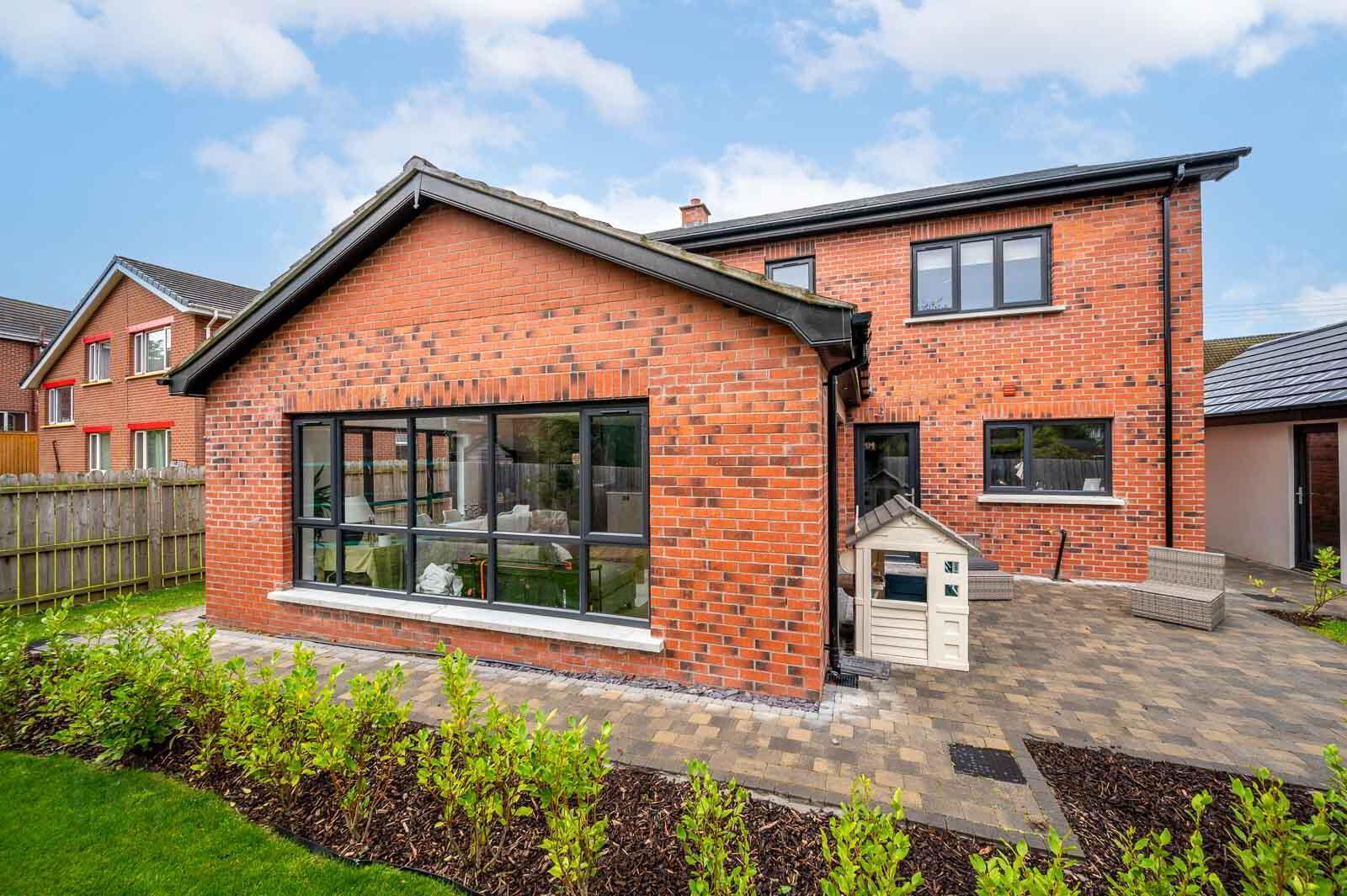 10a Meadow Park 34 of 36