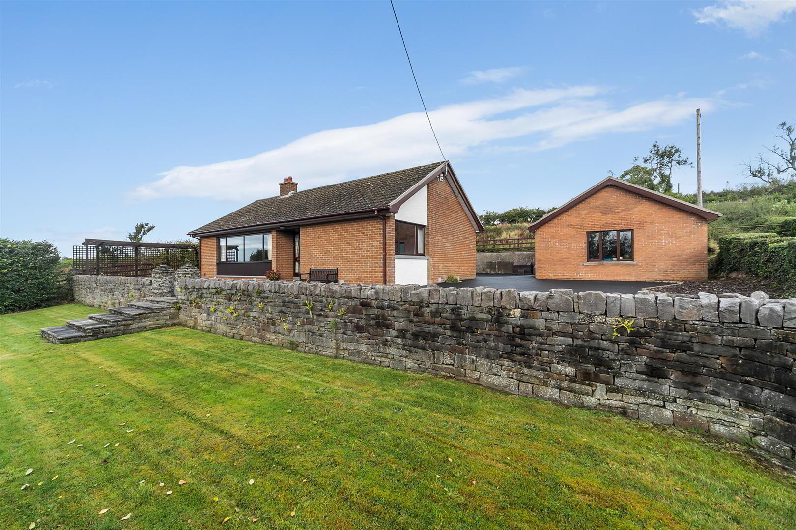 39 Drennan Road 1 of 34