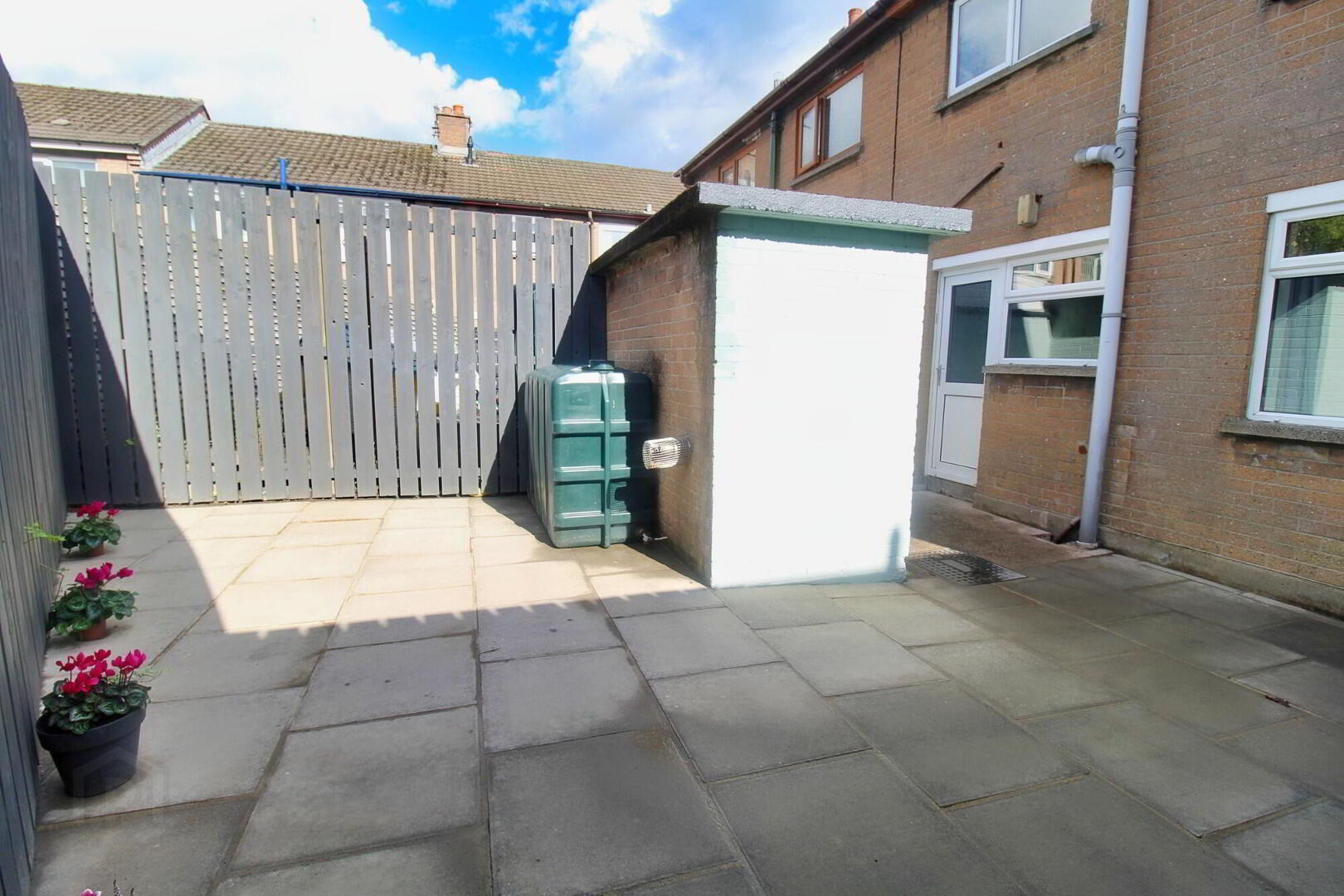 15 Donard Avenue 14 of 14