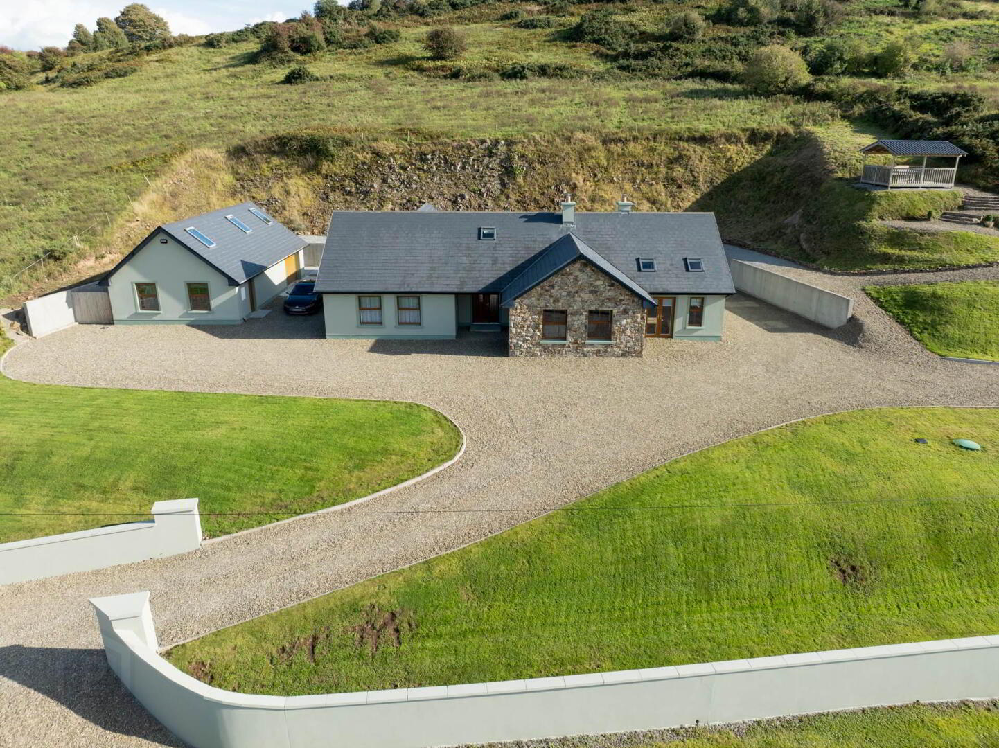 Knockderk 4 of 39