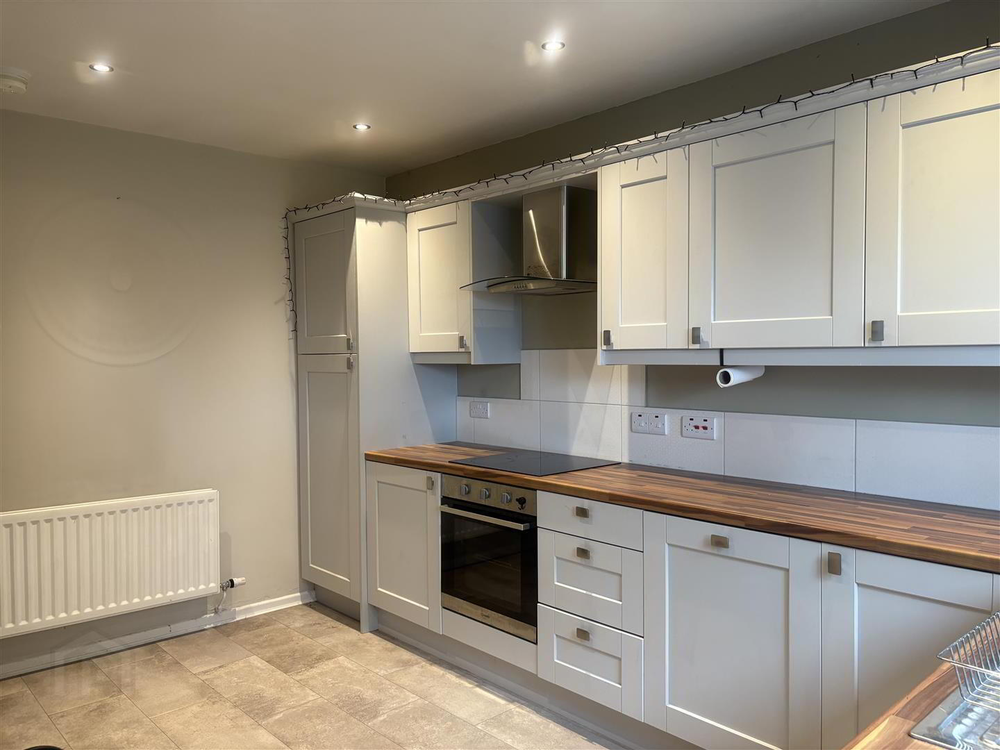 28 Heathermount Court 4 of 16