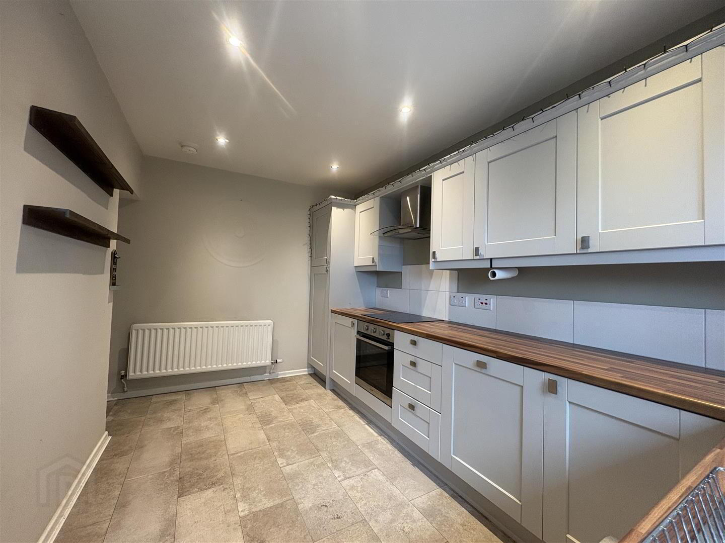 28 Heathermount Court 6 of 16