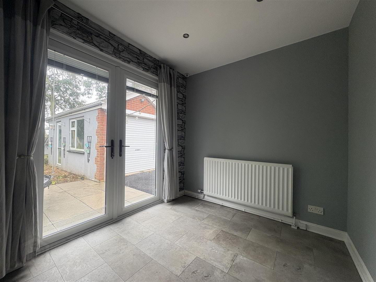 28 Heathermount Court 8 of 16